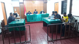 Mediasi Terkait Sidang Sengketa Informasi Keberadaan Rumah Negara Yang Diduga Disewakan Belum Menemui Titik Temu