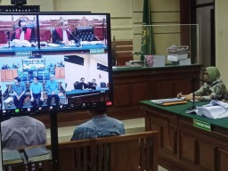 Jadi Saksi Kasus Dugaan Korupsi Yang Jerat Eks Kepala BPN Bangkalan, Eks Humas Pemprov Jatim Akui Tak Kenal