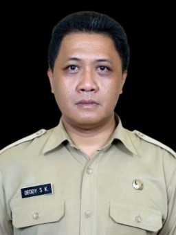 Camat Pakal Surabaya Terkesan Mlempem, Tak Berani Menindak Tegas Warkop Penyedia Mihol Dan Wanita Penghibur Di Wisata Jurang Kuping