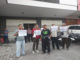 AWPH Kecam Kedatangan Sahroni Temui Ivan Sugianto Tersangka Bullying Anak Hingga Dukungan Oknum Pengurus Atas Aksi Demo Di DPW Nasdem Jatim