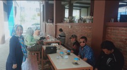 Arsip Pemilik Warung Bibis Korban Penggusuran Diduga Hilang, Kelurahan Tambak Kemerakan Bakal Diseret Ke Jalur Hukum