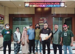 Pengaduan LSM GARAD Atas Perilaku Penyidik Kasus Pengerusakan Warung Bibis Digelar Perkarakan Propam Polresta Sidoarjo