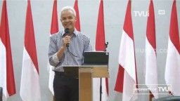Jawaban Ganjar Pranowo Saat Ditanya Mahasiswa Soal Petugas Partai