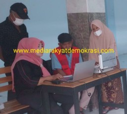 Jum'at Berkah Menuju Bulan Suci Ramadhan 1445H : Cek Kesehatan Gratis Untuk Warga Kandangan Surabaya