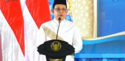 Peringatan Maulid Nabi Muhammad SAW 1446H Pemprov Jatim, PJ Gubernur Adhy Karyono Mengajak Masyarakat Meneladani Sifat-Sifat Rasulullah
