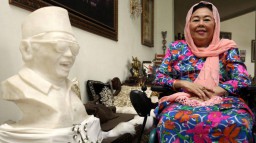 Pesan Ibu Sinta Nuriyah Istri Almarhum Gus Dur Kepada Masyarakat Indonesia Untuk Pilih Pemimpin Yang Seperti Ini Di Pemilu 2024 Nanti