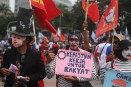 Gelombang PHK Menghantui Jutaan Pekerja, Warganet Pertanyakan Janji Gibran Soal Buka 19 Juta Lapangan Pekerjaan