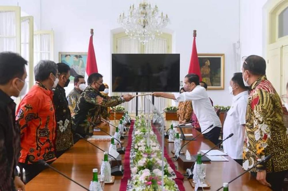 Jokowi Terima Tim Seleksi Calon Anggota KPU Dan Bawaslu 2022-2027, Di Istana Bogor