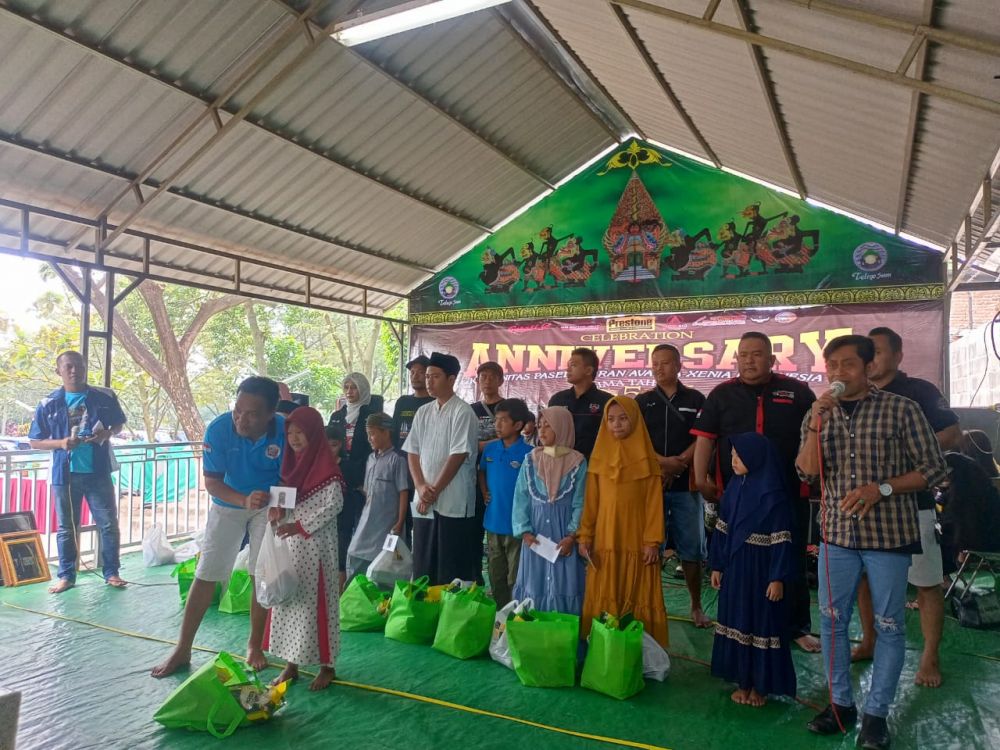 HUT Koplax Indonesia Ke-5 Tahun Di Pandaan Pasuruan, Sejumlah Member Santuni Anak Yatim