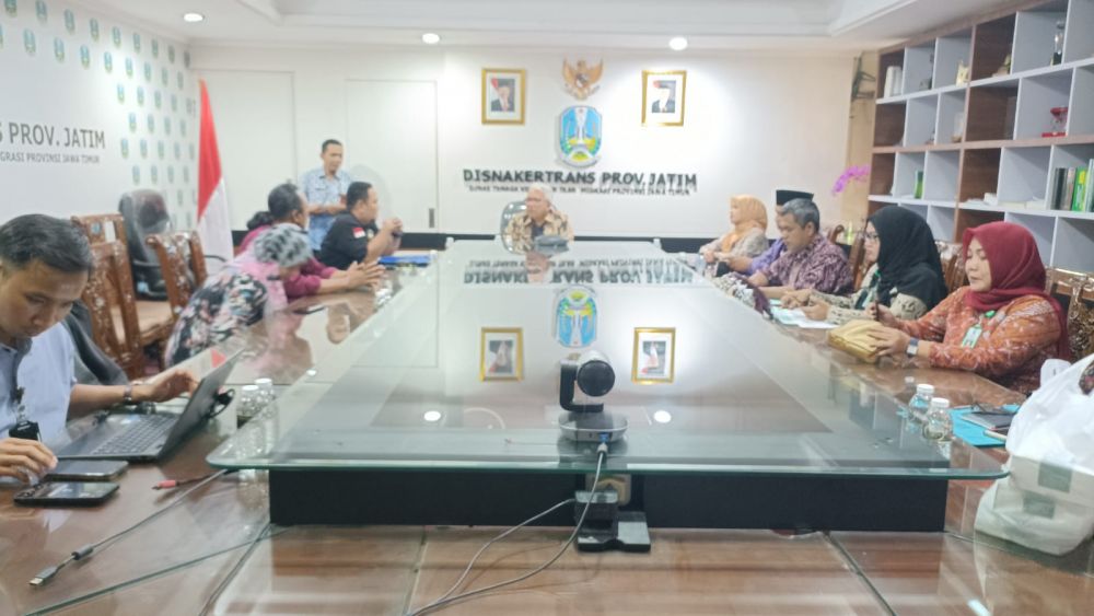 Pekerja Migran Tak Hadiri Undangan, Kinerja Sumali Kepala UPTP2TK Disnakertrans Jatim Jadi Sorotan
