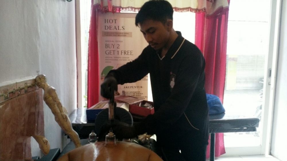 Akui Sering Obati Stroke Dan Penyakit Berat Lain, Tabib Milenial Ini Juga Berikan Tips Terapi Mandiri Bagi Pasien