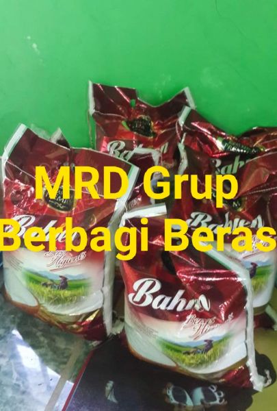 Harga Belum Stabil, Jum'at Berkah Berbagi Beras Kepada Kaum Marjinal