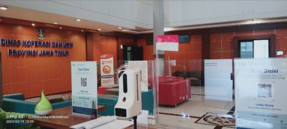 Diberitakan Terkait Dugaan Penerimaan Fee 30% Untuk Setiap Acara Di Hotel, Petinggi Dinkop Jatim Diduga Gelar Rapat Tertutup
