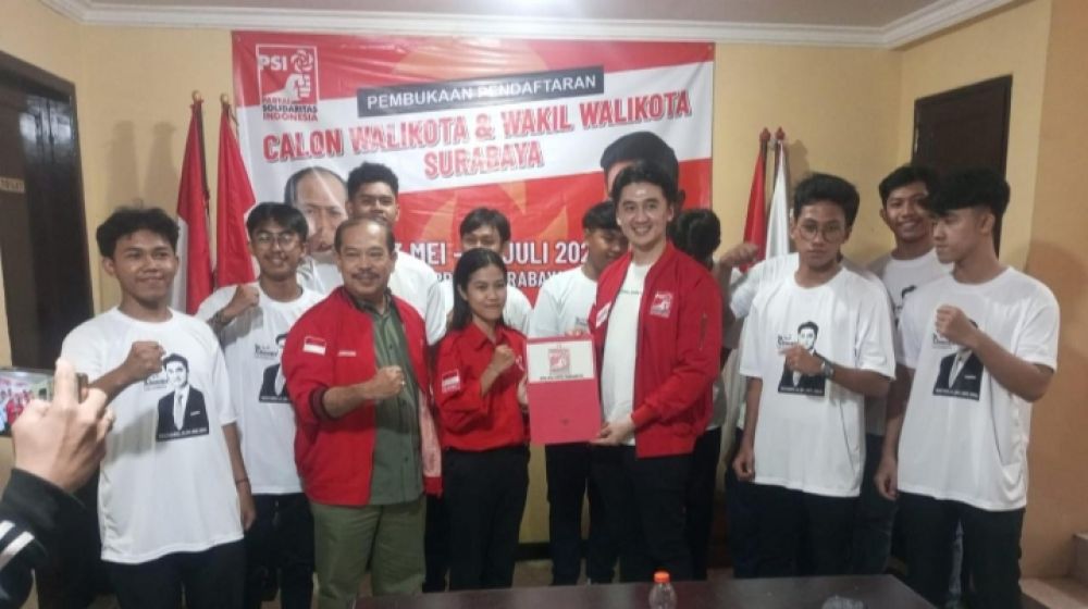 Ingin Wujudkan Surabaya Jadi Kota Lebih Modern, Advokat Muda Richard Handiwiyanto Daftar Bacawawali Melalui PSI