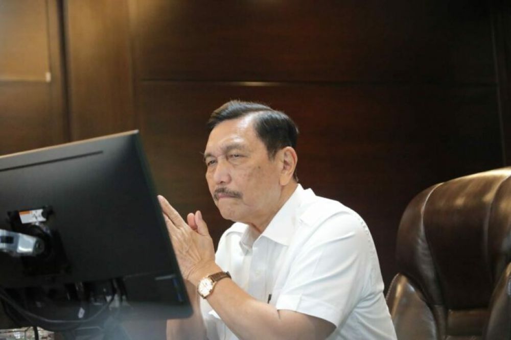Disindir Demokrat Menko Minyak Goreng, Luhut Tanggapi Santai