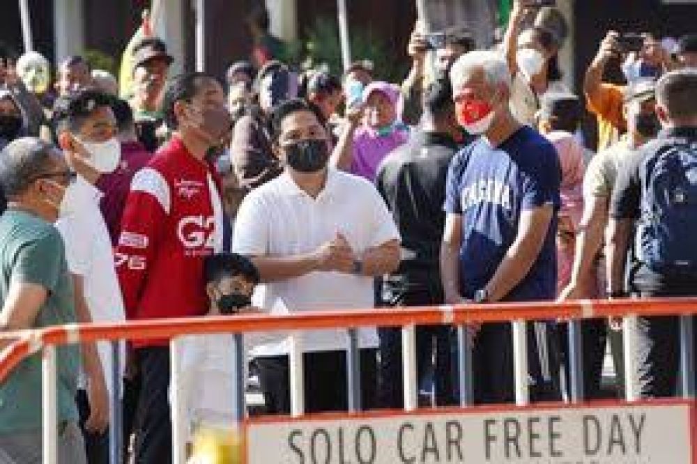 Indikator : Jokowi Tunjukkan Anies Dan AHY Bukan All The President Men