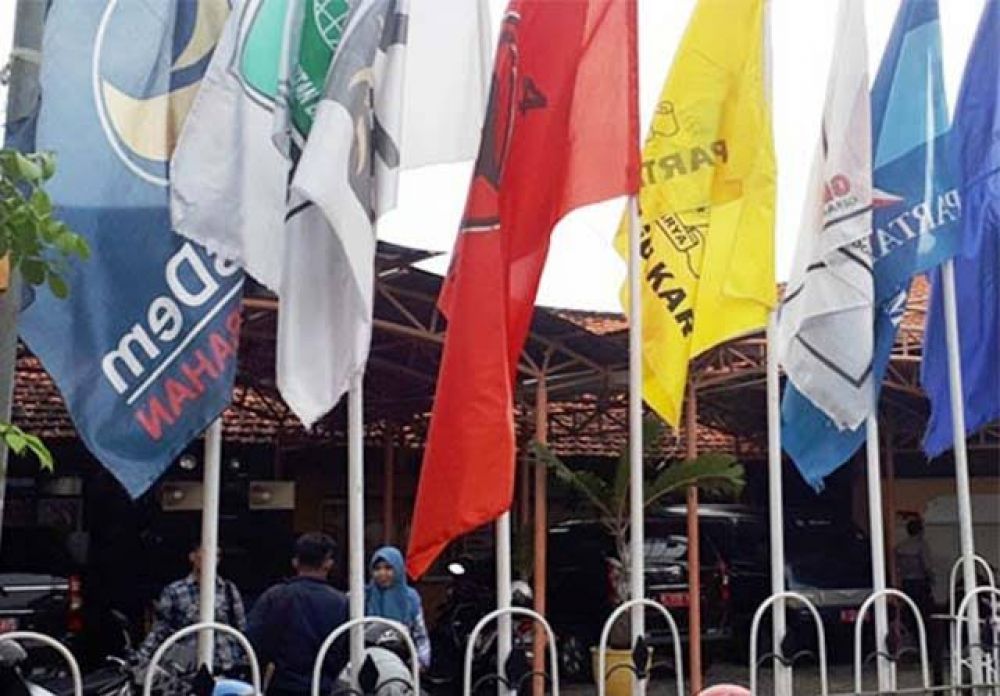 Hasil Survei Elektabilitas Partai SMRC Terbaru! PDIP Masih Tertinggi, Dibayangi Gerindra Dan Golkar