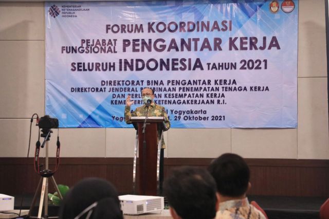 Sekjen Kemnaker Dorong Pejabat Fungsional Pengantar Kerja Adaptif dengan Perkembangan Zaman