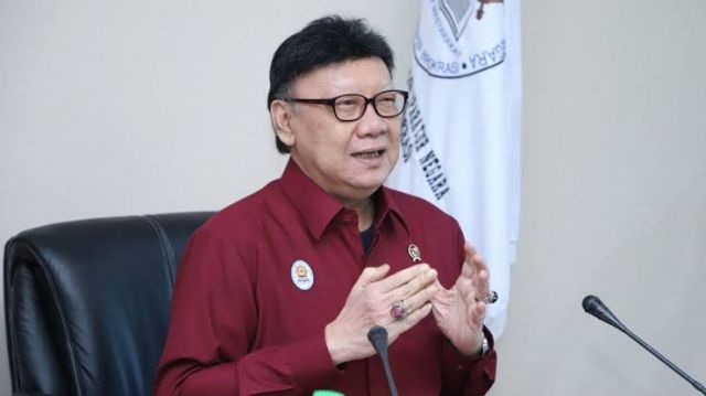 Pelaksanaan Tugas Kedinasan Secara WFO, Kata Menpan RB Diprioritaskan Bagi ASN Yang Sudah Di Vaksin Covid-19
