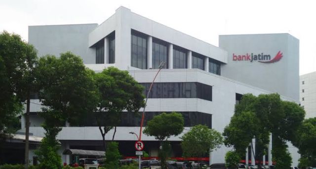 Rapor Merah Bank Jatim! Terdakwa Korupsi Masih Digaji Hingga Gunakan Data Pelamar Kerja Untuk Pengajuan Kredit Fiktif?