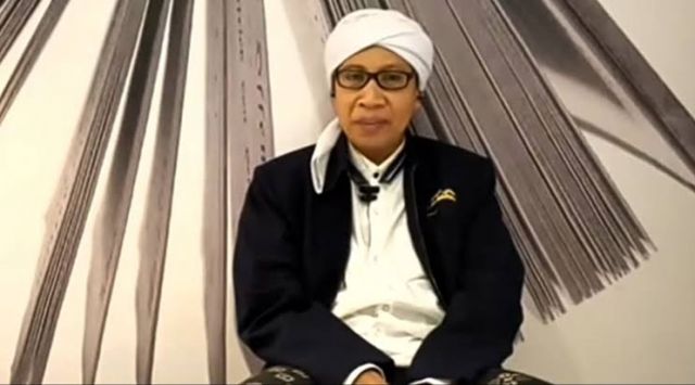 Ahli Sedekah Tapi Gak Pernah Sholat, Diterimakah Sedekah Kita?